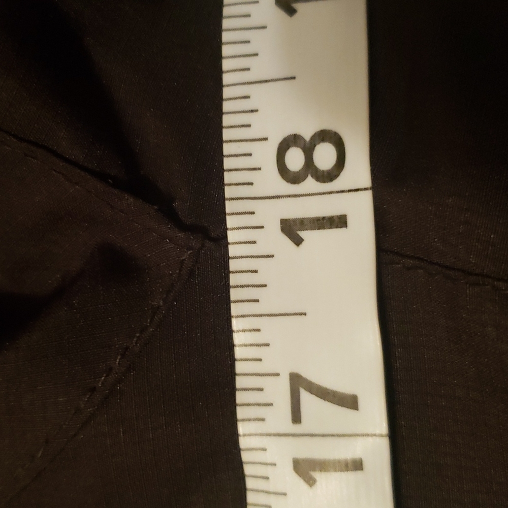 New Balance Women's Running Jacket - Picture 14 of 16